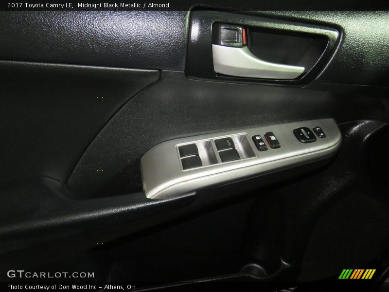 Midnight Black Metallic / Almond 2017 Toyota Camry LE