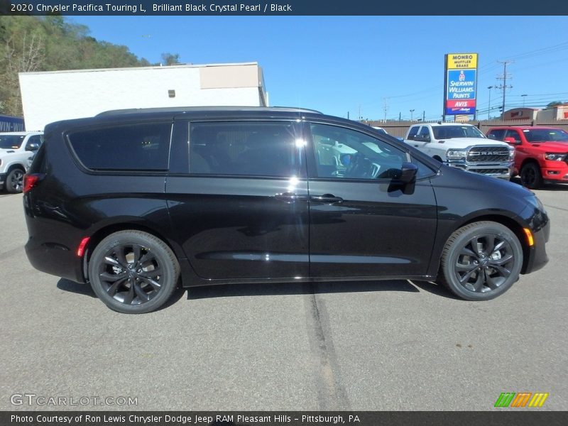 Brilliant Black Crystal Pearl / Black 2020 Chrysler Pacifica Touring L