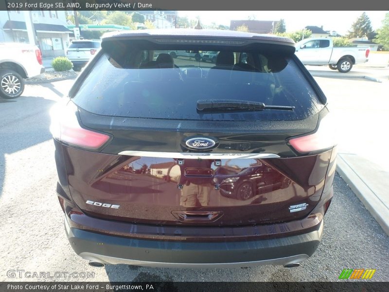 Burgundy Velvet / Dune 2019 Ford Edge SEL AWD