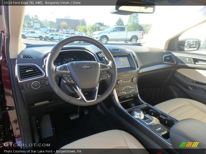 Burgundy Velvet / Dune 2019 Ford Edge SEL AWD