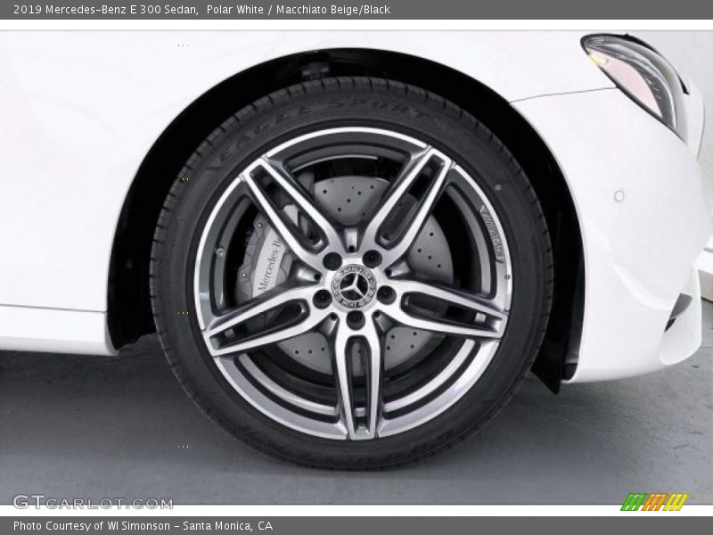 Polar White / Macchiato Beige/Black 2019 Mercedes-Benz E 300 Sedan