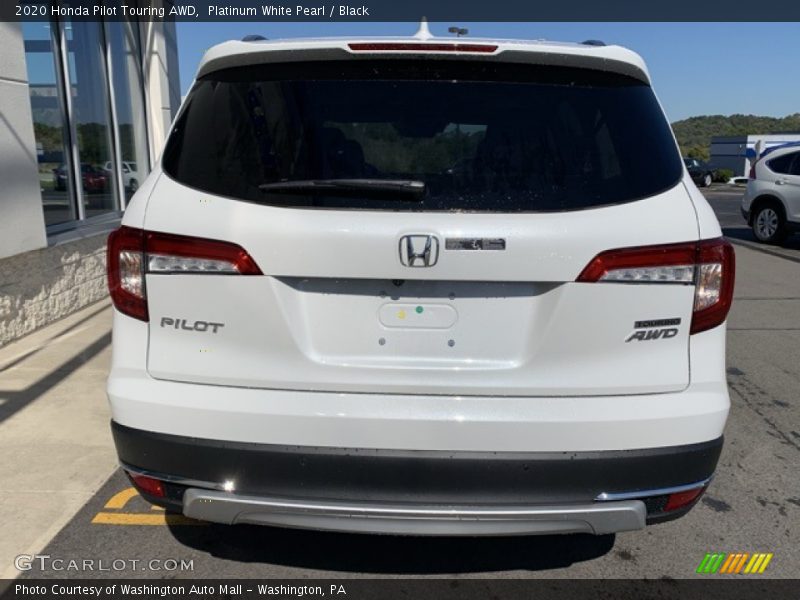 Platinum White Pearl / Black 2020 Honda Pilot Touring AWD