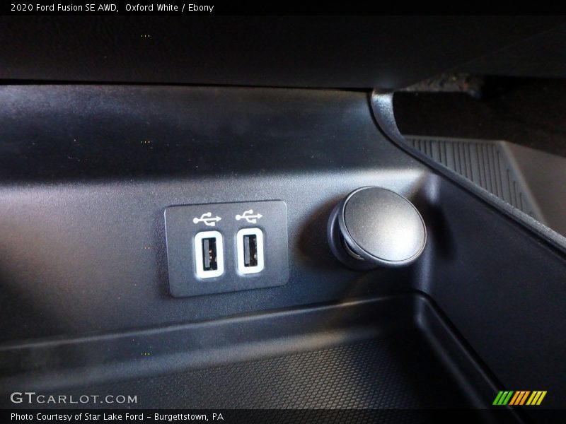 Oxford White / Ebony 2020 Ford Fusion SE AWD