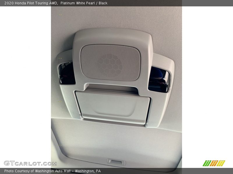 Platinum White Pearl / Black 2020 Honda Pilot Touring AWD