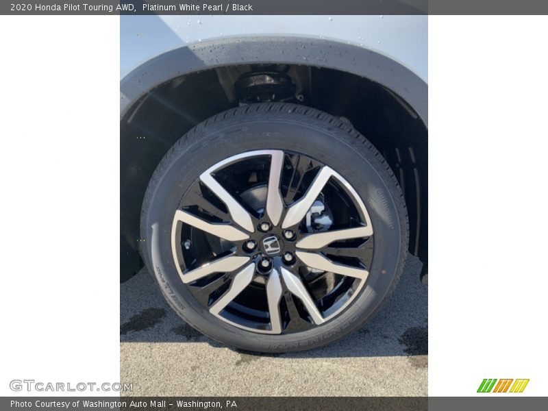 Platinum White Pearl / Black 2020 Honda Pilot Touring AWD