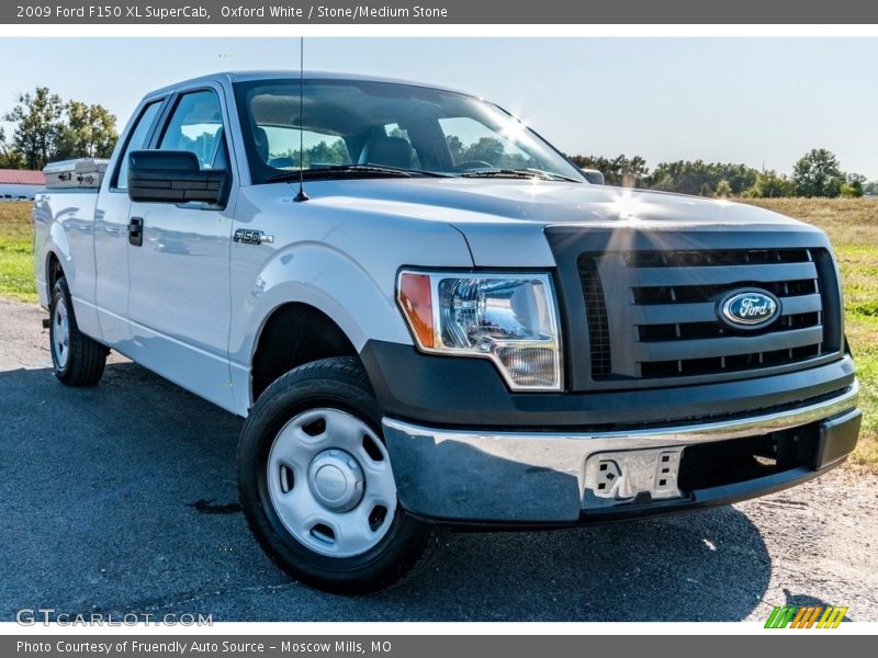 Oxford White / Stone/Medium Stone 2009 Ford F150 XL SuperCab