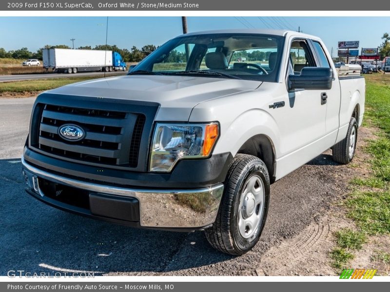 Oxford White / Stone/Medium Stone 2009 Ford F150 XL SuperCab