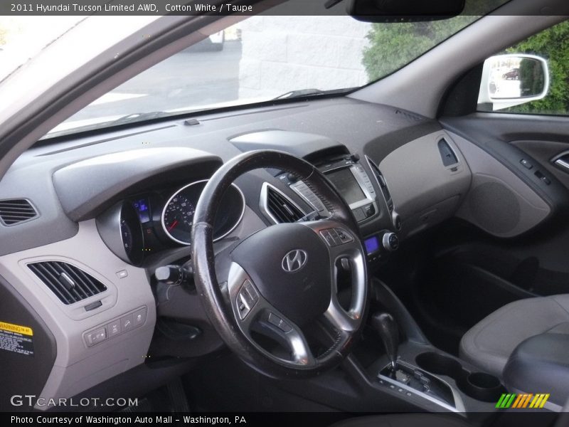 Cotton White / Taupe 2011 Hyundai Tucson Limited AWD
