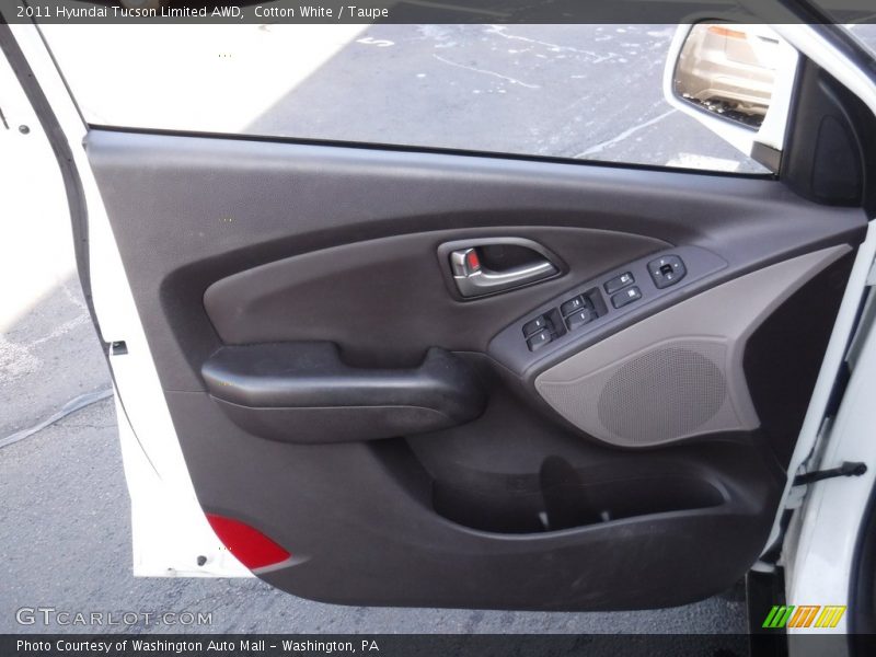 Cotton White / Taupe 2011 Hyundai Tucson Limited AWD