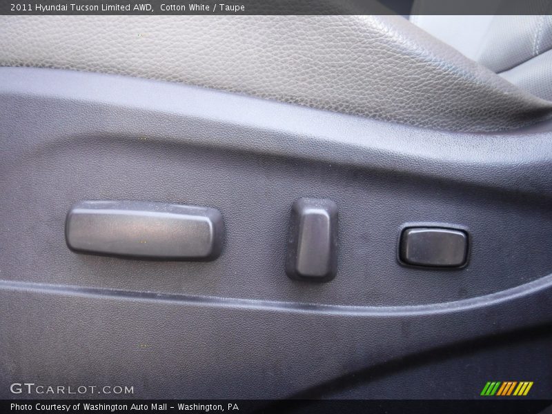 Cotton White / Taupe 2011 Hyundai Tucson Limited AWD