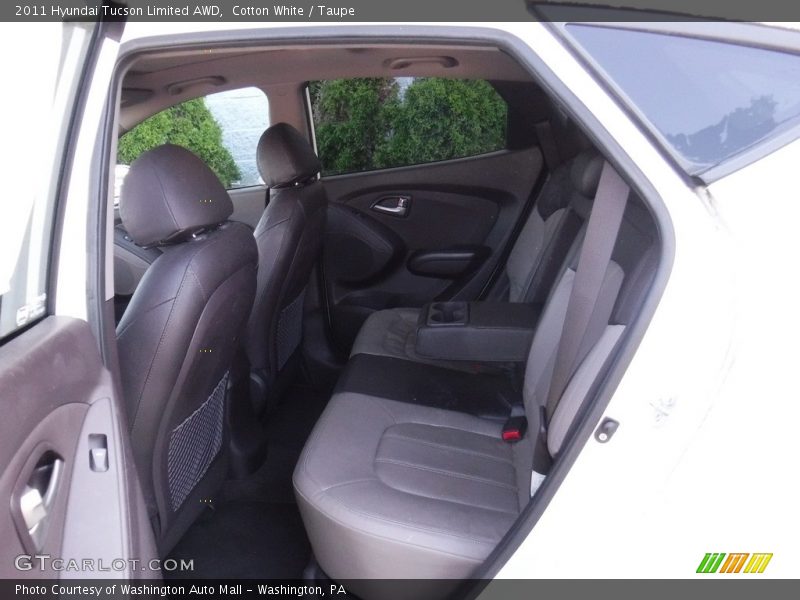 Cotton White / Taupe 2011 Hyundai Tucson Limited AWD
