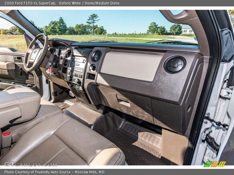 Oxford White / Stone/Medium Stone 2009 Ford F150 XL SuperCab
