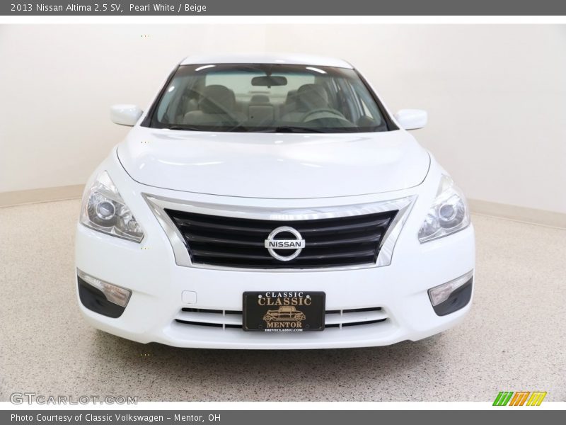 Pearl White / Beige 2013 Nissan Altima 2.5 SV