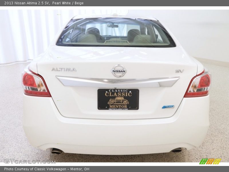 Pearl White / Beige 2013 Nissan Altima 2.5 SV
