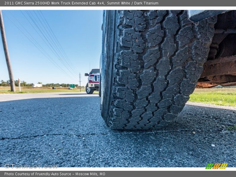 Summit White / Dark Titanium 2011 GMC Sierra 2500HD Work Truck Extended Cab 4x4
