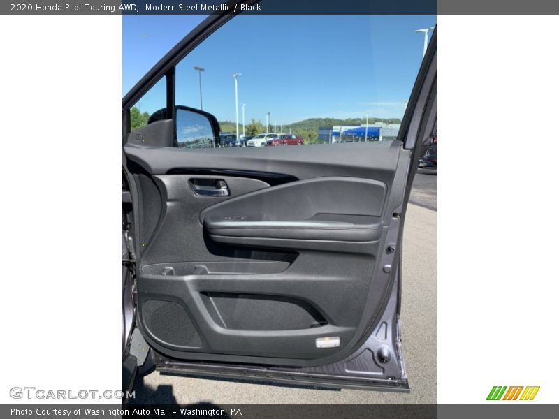 Modern Steel Metallic / Black 2020 Honda Pilot Touring AWD