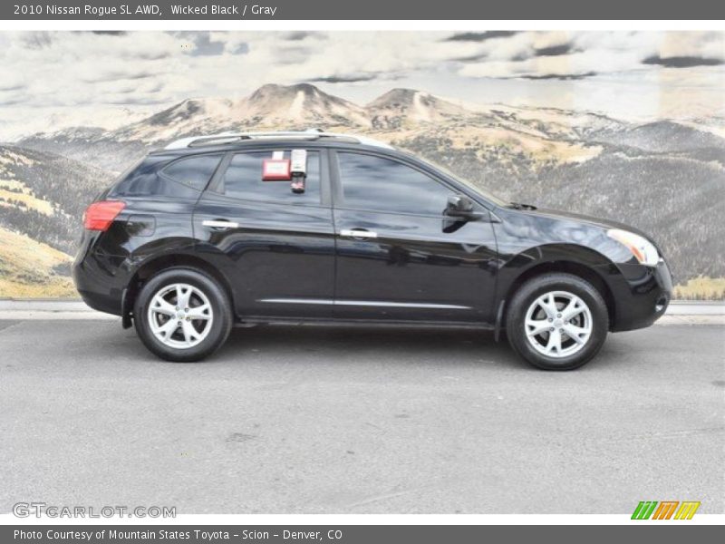 Wicked Black / Gray 2010 Nissan Rogue SL AWD