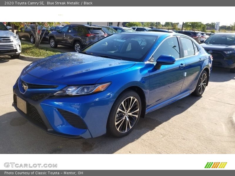 Blue Streak Metallic / Black 2020 Toyota Camry SE