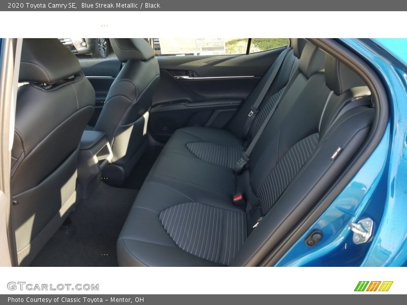 Blue Streak Metallic / Black 2020 Toyota Camry SE