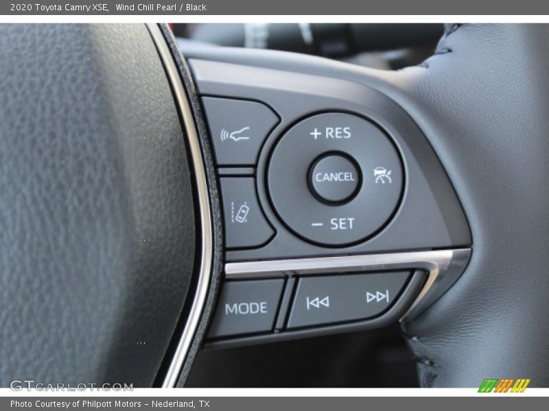 Wind Chill Pearl / Black 2020 Toyota Camry XSE