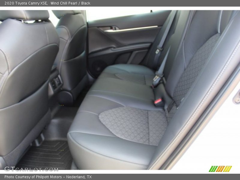 Wind Chill Pearl / Black 2020 Toyota Camry XSE