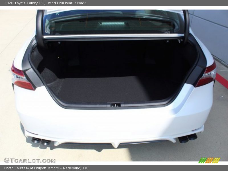 Wind Chill Pearl / Black 2020 Toyota Camry XSE