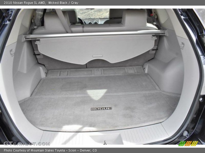 Wicked Black / Gray 2010 Nissan Rogue SL AWD