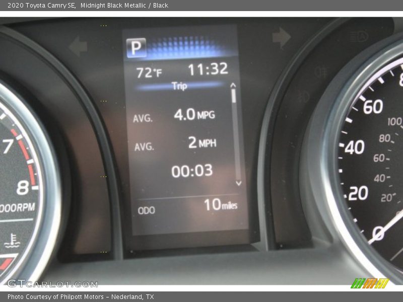 Midnight Black Metallic / Black 2020 Toyota Camry SE