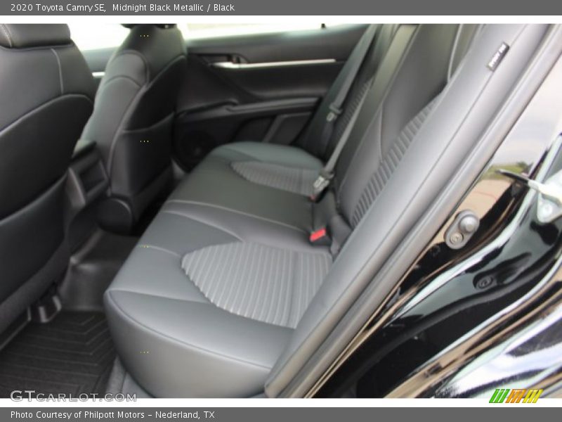 Midnight Black Metallic / Black 2020 Toyota Camry SE