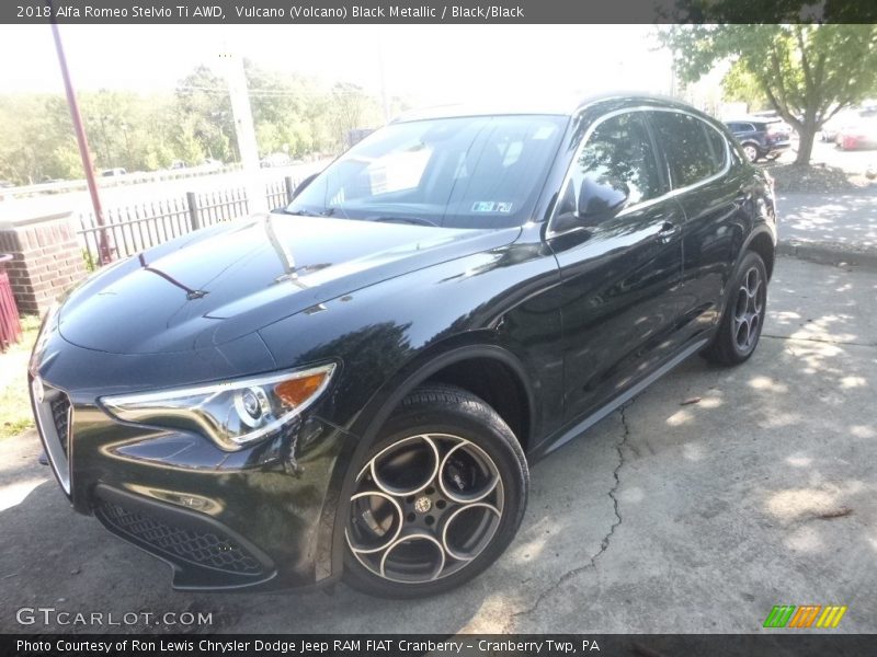 Vulcano (Volcano) Black Metallic / Black/Black 2018 Alfa Romeo Stelvio Ti AWD