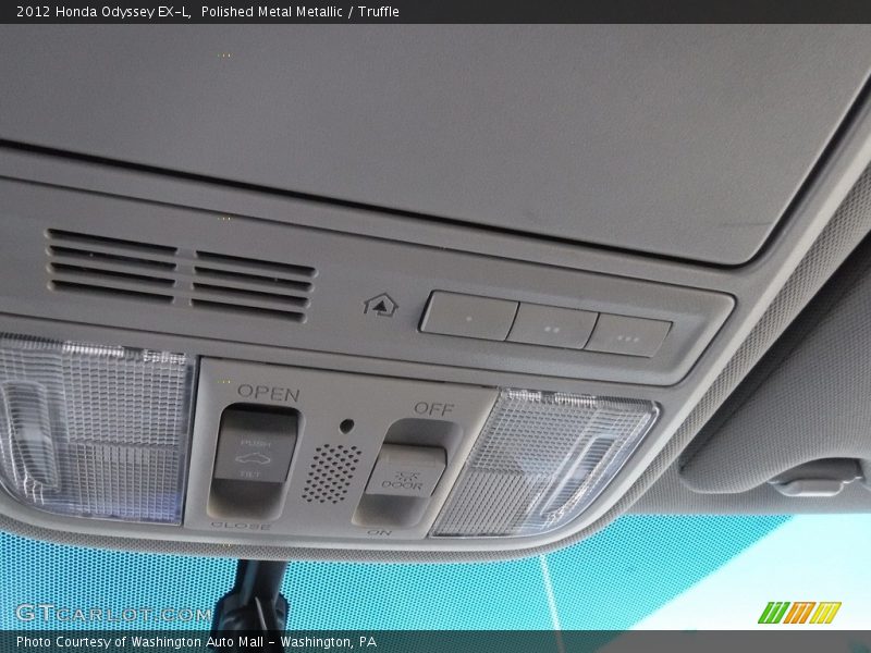 Polished Metal Metallic / Truffle 2012 Honda Odyssey EX-L