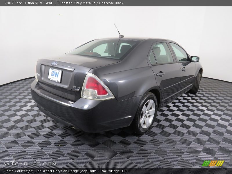 Tungsten Grey Metallic / Charcoal Black 2007 Ford Fusion SE V6 AWD