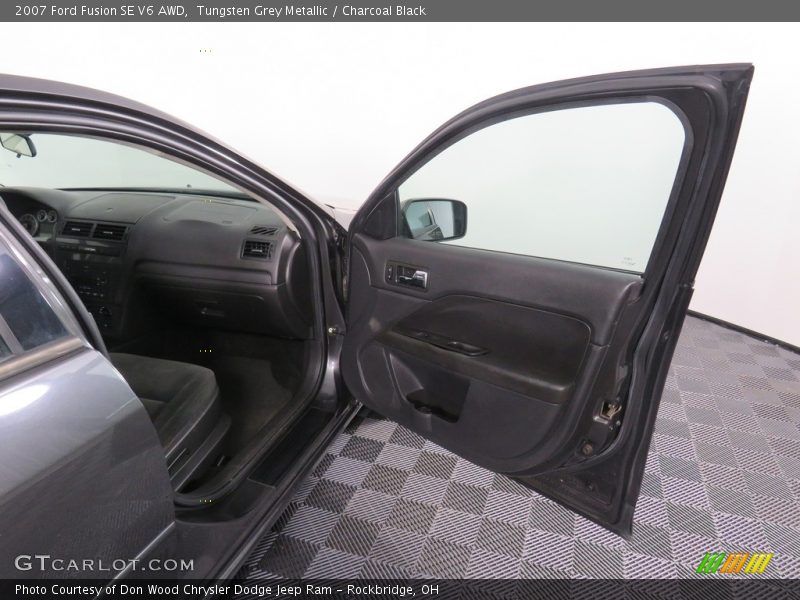 Tungsten Grey Metallic / Charcoal Black 2007 Ford Fusion SE V6 AWD