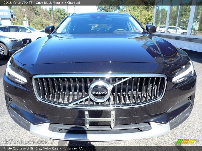 Onyx Black Metallic / Charcoal 2018 Volvo V90 T5