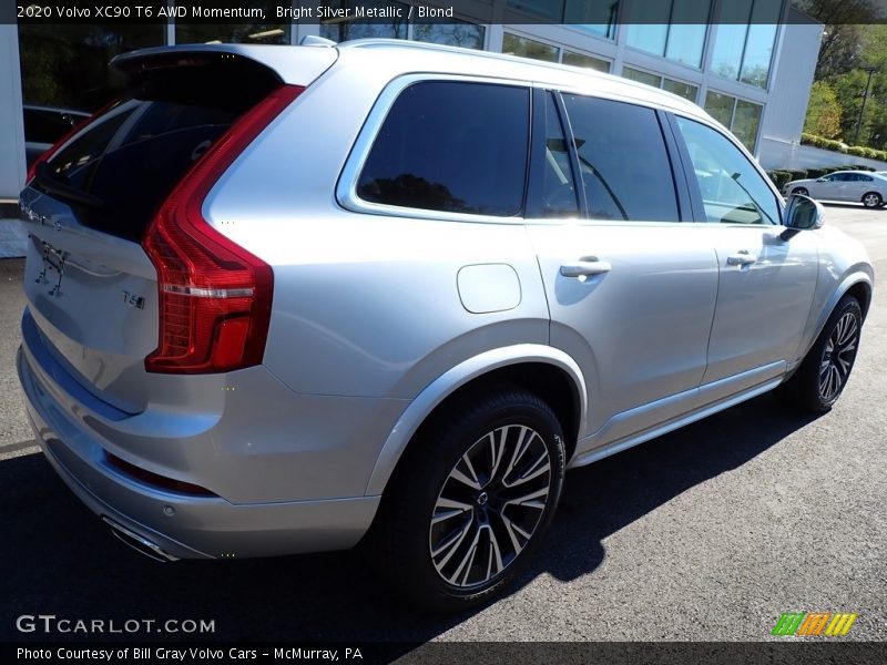 Bright Silver Metallic / Blond 2020 Volvo XC90 T6 AWD Momentum