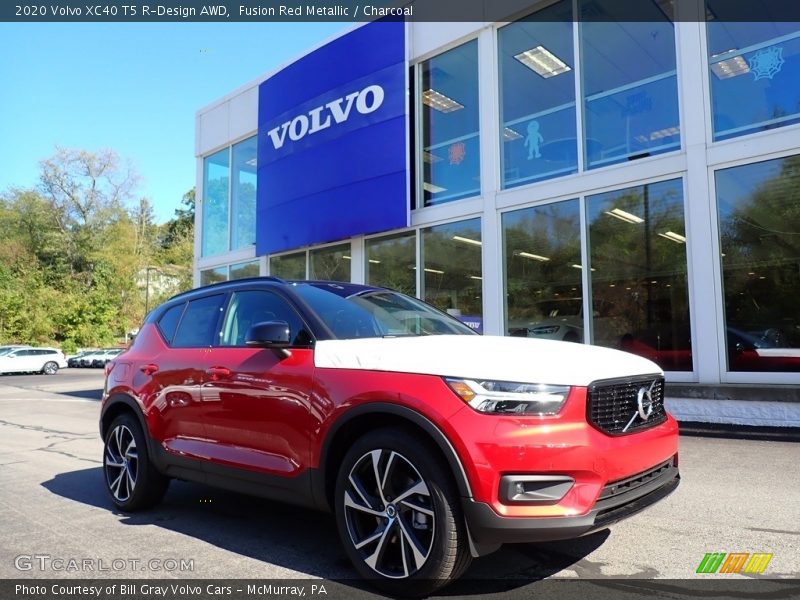 Fusion Red Metallic / Charcoal 2020 Volvo XC40 T5 R-Design AWD