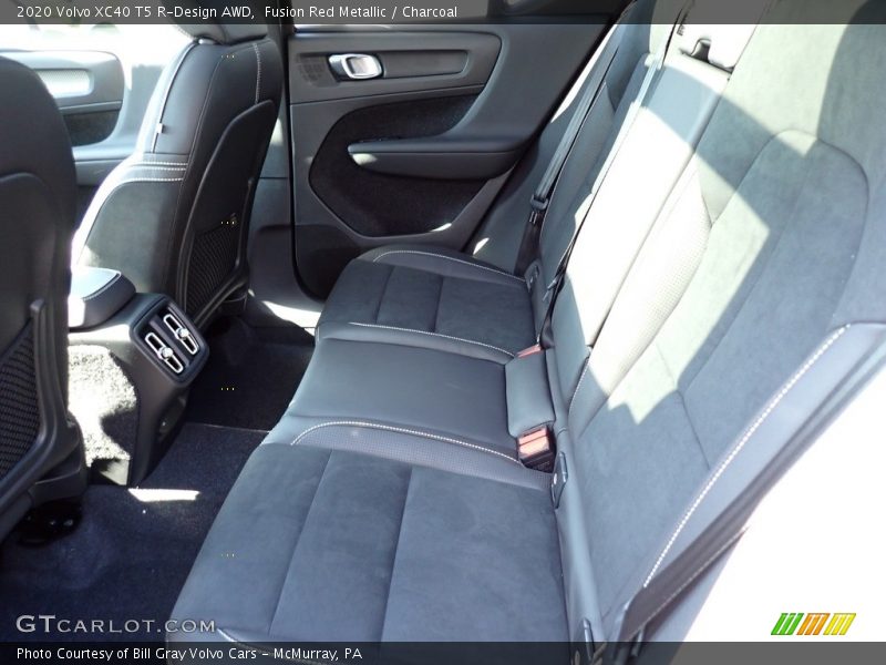 Fusion Red Metallic / Charcoal 2020 Volvo XC40 T5 R-Design AWD