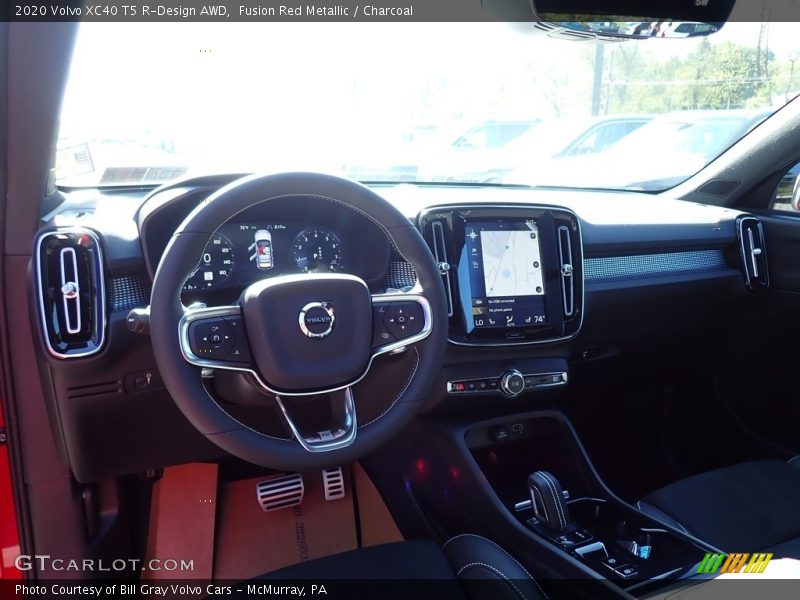 Fusion Red Metallic / Charcoal 2020 Volvo XC40 T5 R-Design AWD