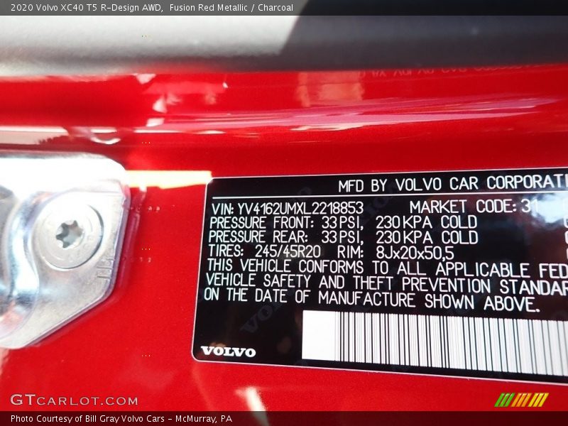 Fusion Red Metallic / Charcoal 2020 Volvo XC40 T5 R-Design AWD