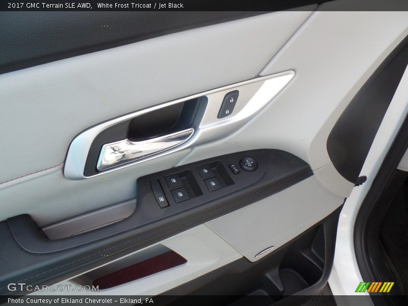 White Frost Tricoat / Jet Black 2017 GMC Terrain SLE AWD