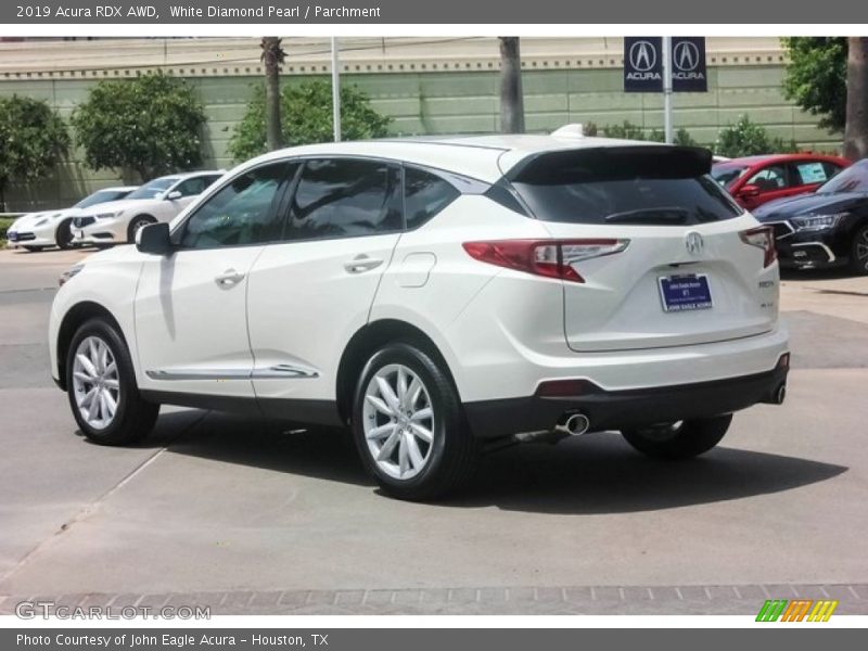 White Diamond Pearl / Parchment 2019 Acura RDX AWD