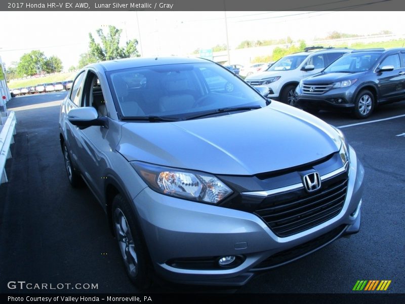 Lunar Silver Metallic / Gray 2017 Honda HR-V EX AWD