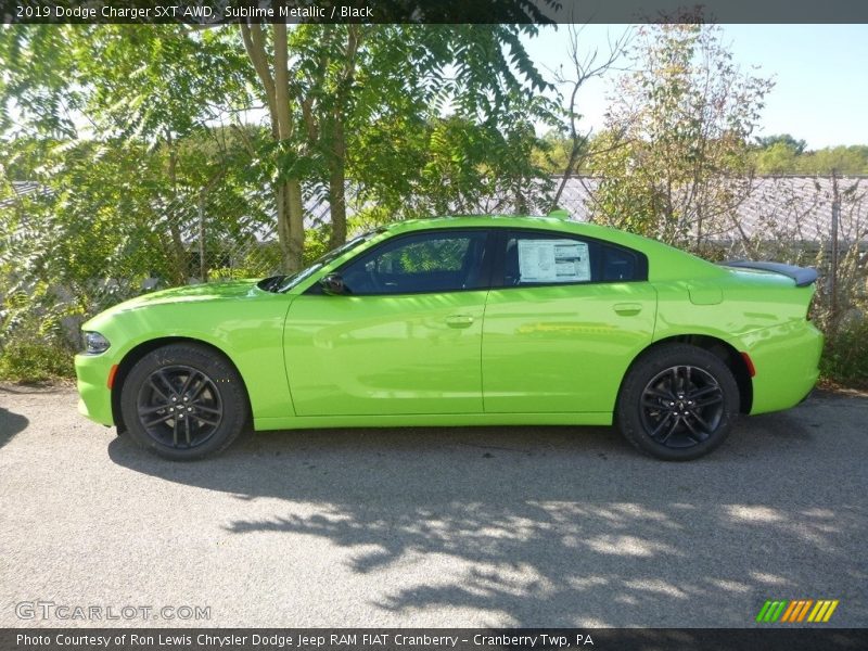 Sublime Metallic / Black 2019 Dodge Charger SXT AWD