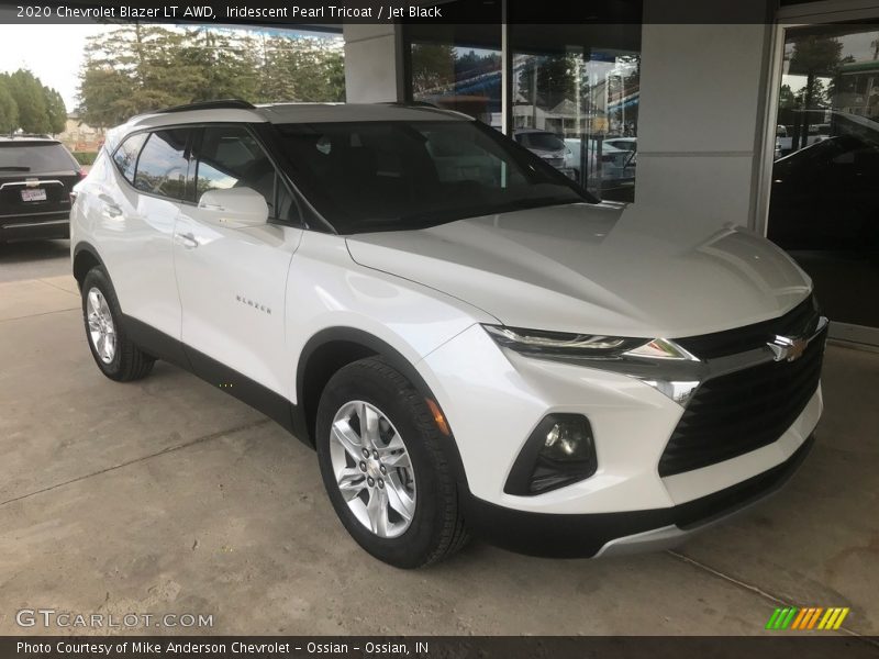 Front 3/4 View of 2020 Blazer LT AWD