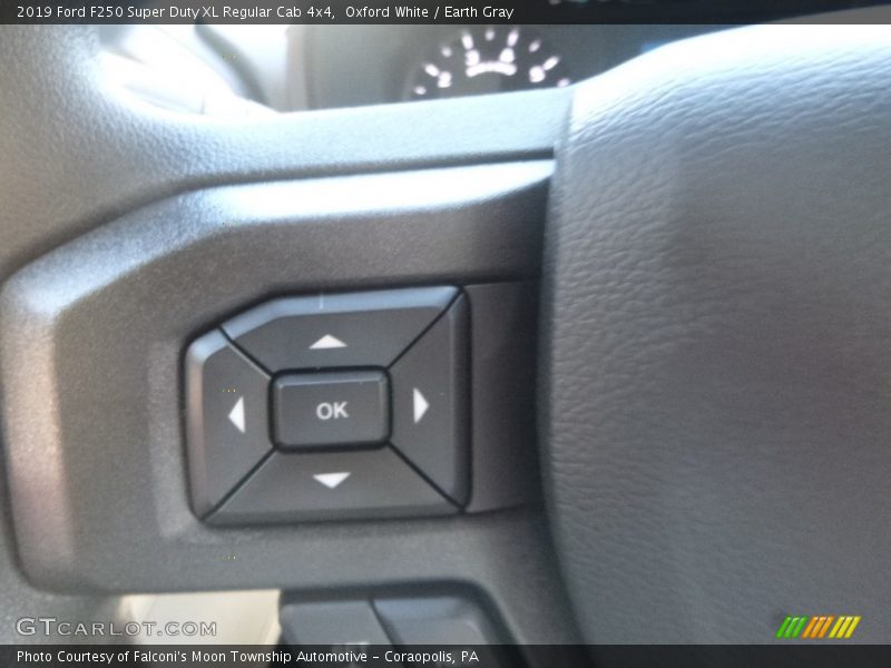 Oxford White / Earth Gray 2019 Ford F250 Super Duty XL Regular Cab 4x4