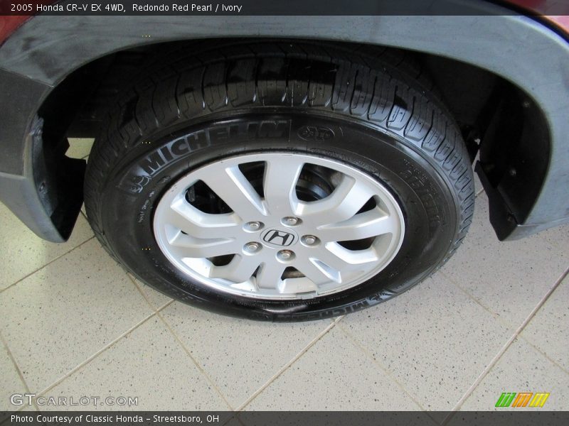 Redondo Red Pearl / Ivory 2005 Honda CR-V EX 4WD