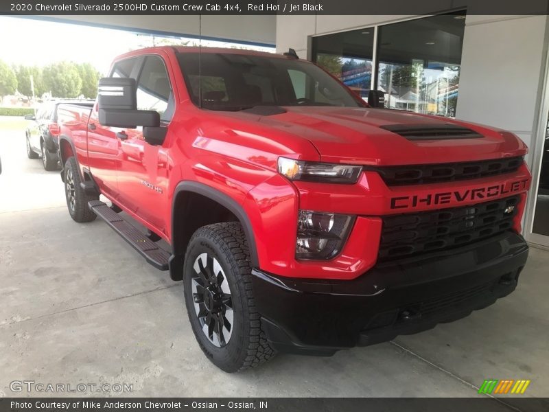 Front 3/4 View of 2020 Silverado 2500HD Custom Crew Cab 4x4