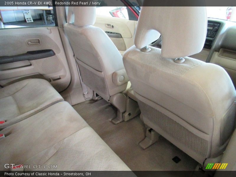Redondo Red Pearl / Ivory 2005 Honda CR-V EX 4WD