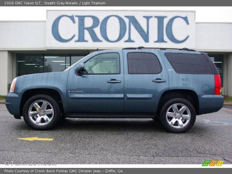 Stealth Gray Metallic / Light Titanium 2009 GMC Yukon SLT