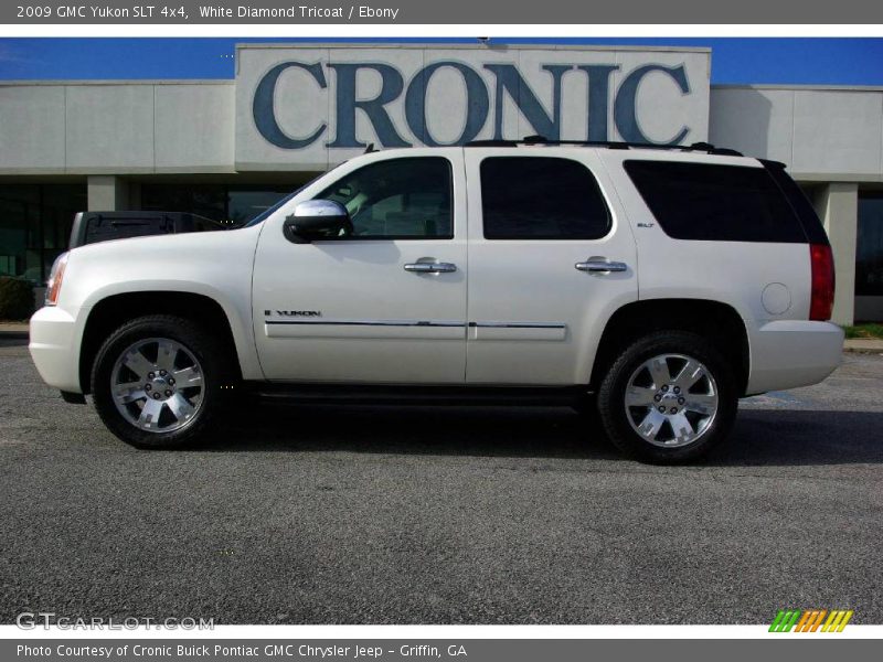 White Diamond Tricoat / Ebony 2009 GMC Yukon SLT 4x4